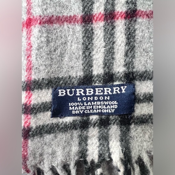 Burberry Check 💯Lambswool Scarf Authentic Preloved Unisex - Picture 3 of 4